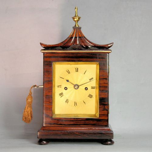 RARE MINIATURE ENGLISH FUSEE BRACKET MANTEL OR LIBRARY CLOCK IN A ROSEWOOD CASE AND WITH AN OPTIONAL WALL BRACKET CIRCA 1845 - ADDITIONAL PHOTO 1