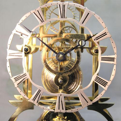 A RARE AND SMALL ENGLISH SKELETON CLOCK OF UNUSUAL STYLE BY RICHARD WINTER OF CHIEVELEY CIRCA 1860 - ADDITIONAL PHOTO 11
