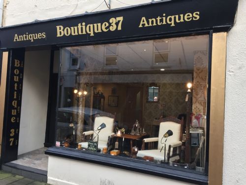 Boutique 37 Antiques