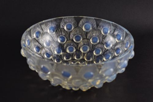 Rene Lalique Opalescent Plumes De Paon Bowl