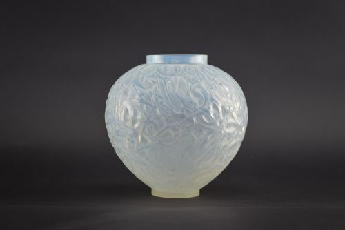 Rene Lalique Opalescent Gui Vase