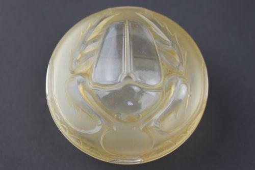 Rene Lalique Lt Pivor Scarabee Box