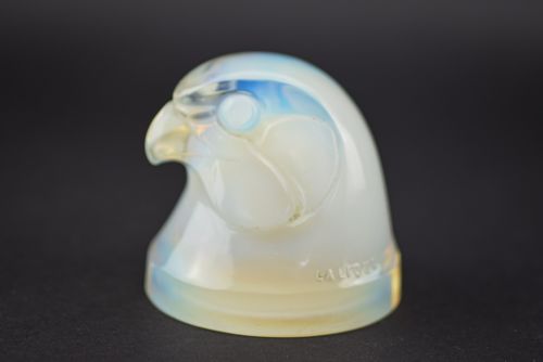 Rene Lalique Tete D'epervier Opalescent Car Mascot