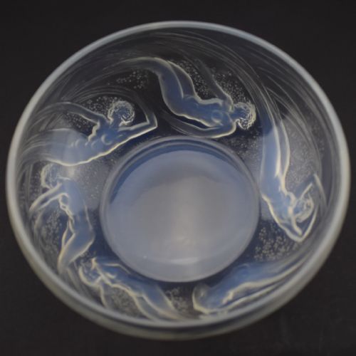 Rene Lalique Opalescent Ondines Bowl