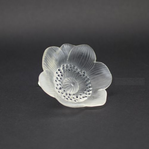 Rene Lalique Anemone Flower Paperweight C1931