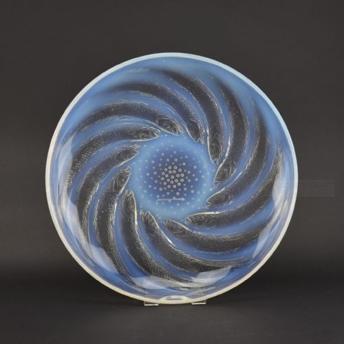 Rene Lalique Opalescent Poissons Coupe Plate