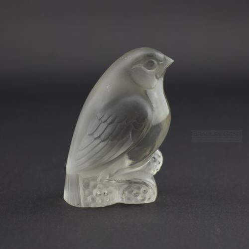 Rene Lalique Bellecour Bird Paperweight 1927