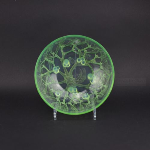 Rene Lalique Mint Opalescent Mistletoe Bowl C1921