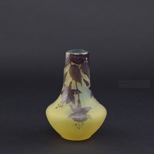 Galle Cameo Glass Fuchsia Vase