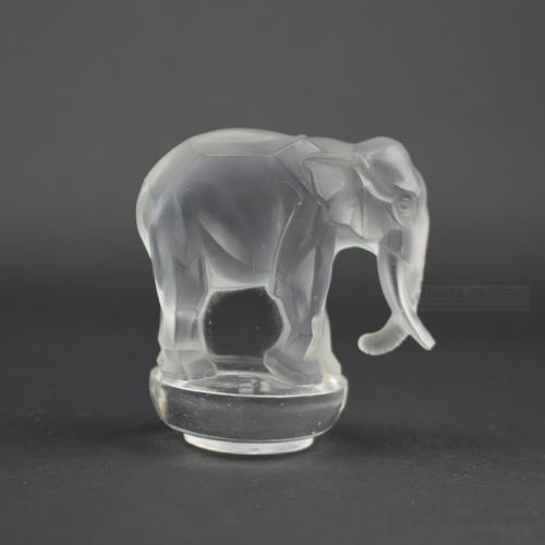 Rene Lalique Elephant Paperweight C1931