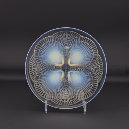 Rene Lalique Opalescent Coquilles Plate No3