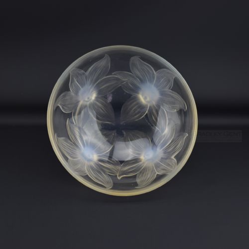 RENE LALIQUE OPALESCENT LYS BOWL C1924 - ADDITIONAL PHOTO 2