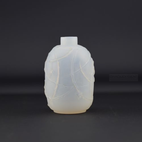 Rene Lalique Opalescent Eglantines Opalescent Vase C1921