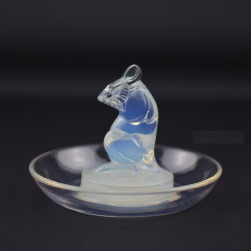 Rene Lalique Opalescent Mouse Ashtray C1925