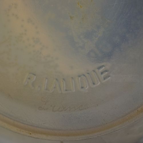 RENE LALIQUE OPALESCENT TULIPES VASE C1927 - ADDITIONAL PHOTO 5