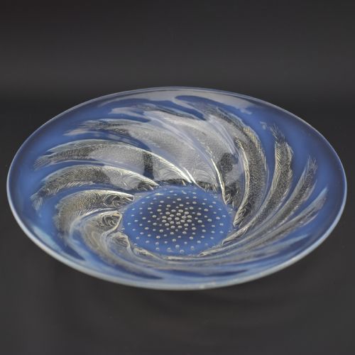 Rene Lalique Opalescent Poissons Coupe Ouverte No1