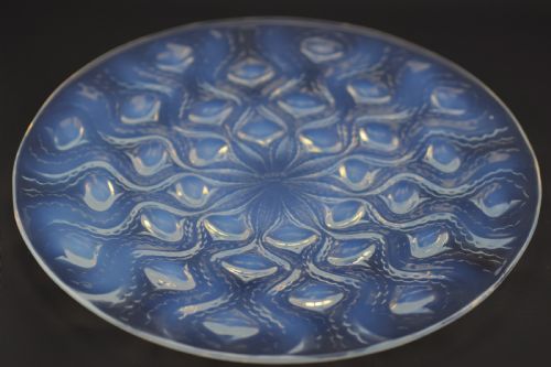 RENE LALIQUE OPALESCENT BULBES PLATE C1935 - ADDITIONAL PHOTO 2
