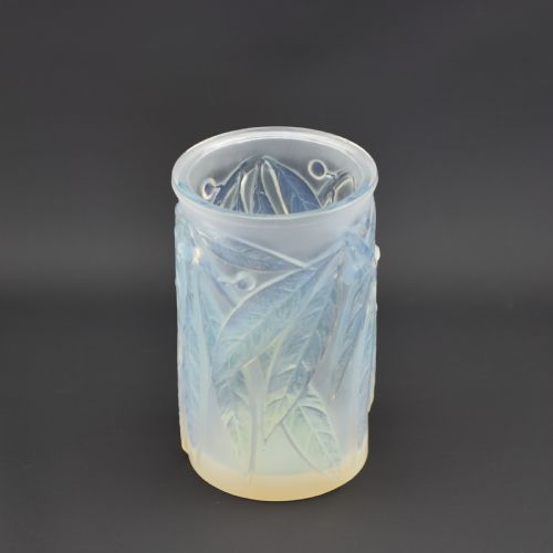 REN LALIQUE OPALESCENT LAURIER VASE C1922 - ADDITIONAL PHOTO 6