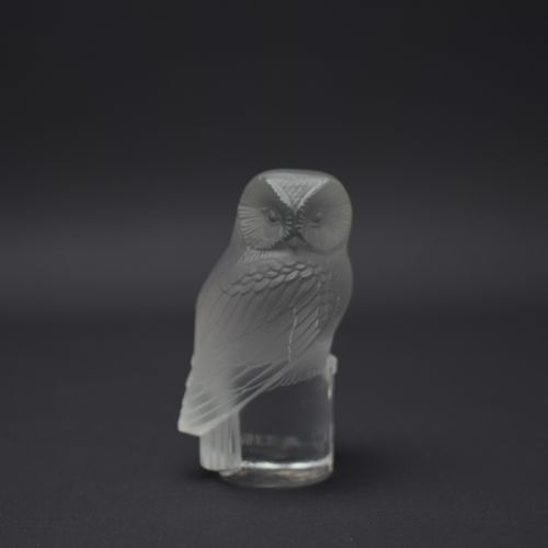 Rene Lalique Owl Paperweight C1931