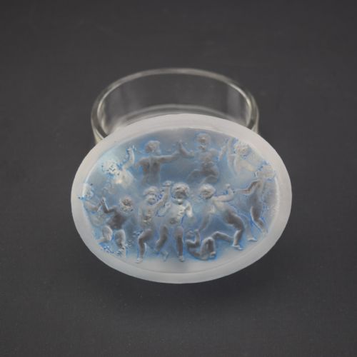 RENE LALIQUE AMOURS BOX C1919 - ADDITIONAL PHOTO 1