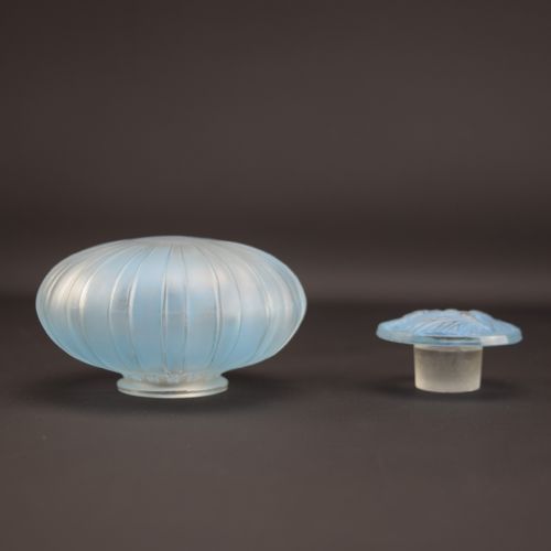 RENE LALIQUE A COTES BOUCHON PAPILLONS PERFUME BOTTLE C1911 - ADDITIONAL PHOTO 7