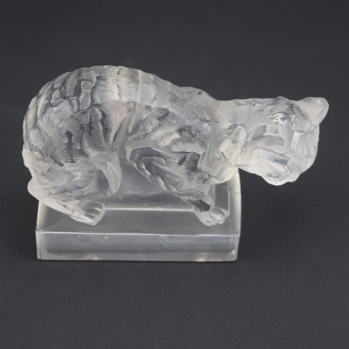 Rene Lalique Chat (Cat) Paperweight