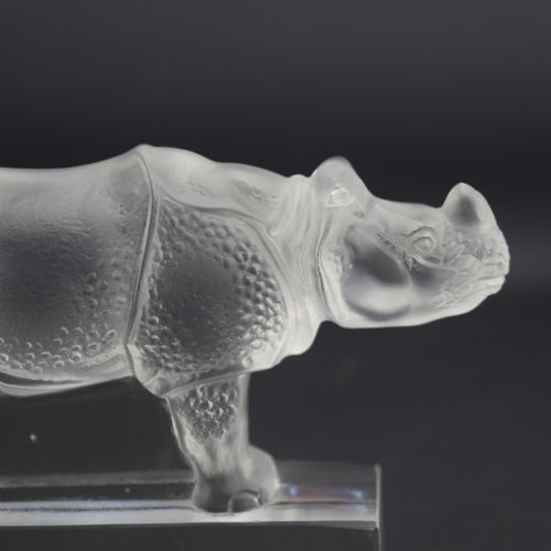 RENE LALIQUE RHINOCEROS PAPERWEIGHT C1931 - ADDITIONAL PHOTO 4