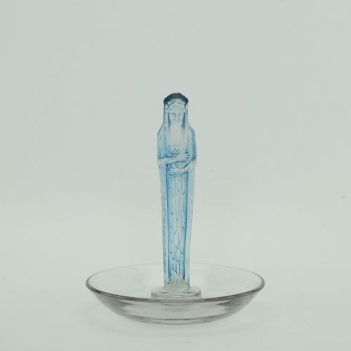 RENE LALIQUE SOURCE DE LA FONTAINE ASHTRAY C1925
