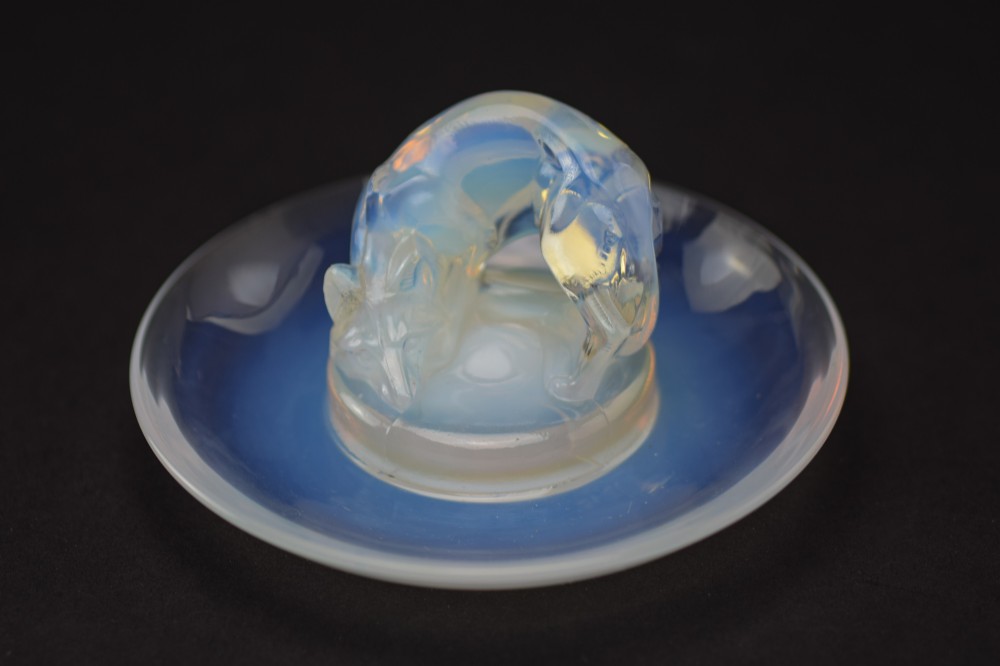 Rene Lalique Renard Opalescent Ashtray