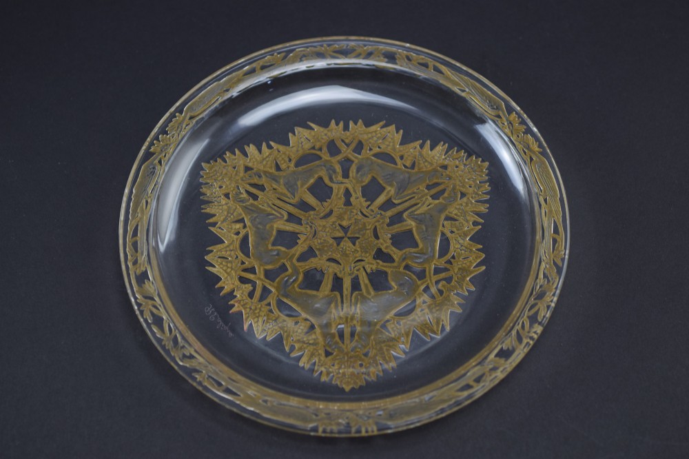 Rene Lalique Sepia Stained Chasse Chiens Plate