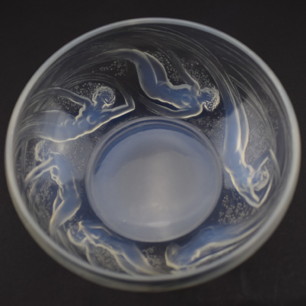 Rene Lalique opalescent Ondines bowl 