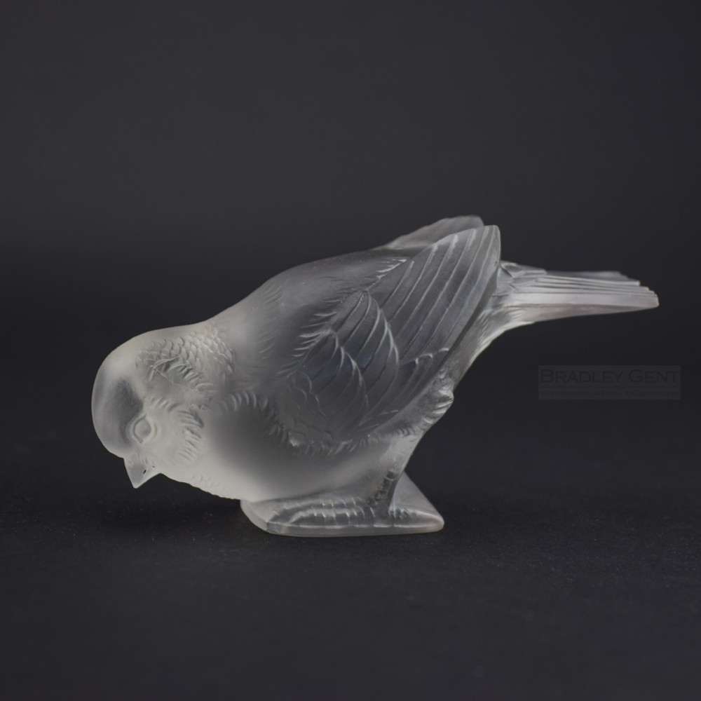 Rene Lalique Moineau Timide paperweight