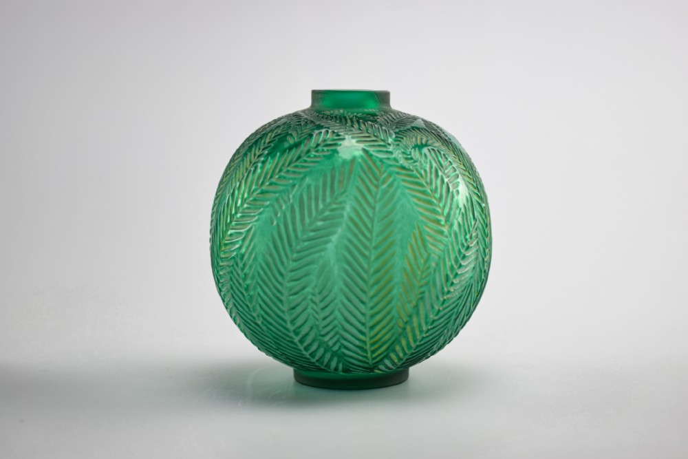 Rene Lalique Green glass palmes vase C1923