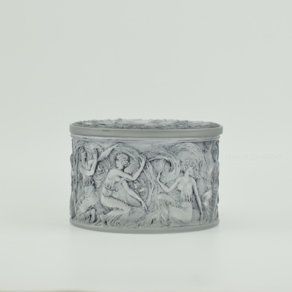 Rene Lalique Figurines Et Voiles box