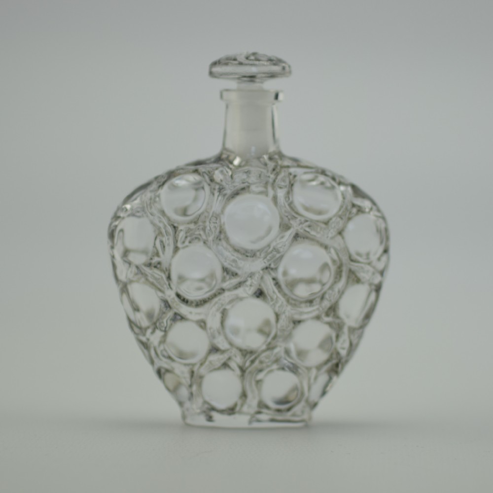 Rare Rene Lalique Salamandres perfume bottle 1914