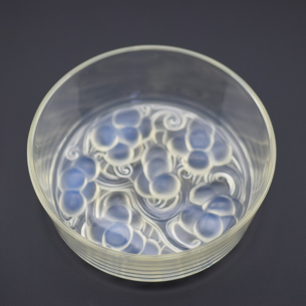 Rene Lalique opalescent Marienthal Confiturier ( jam bowl) c1924