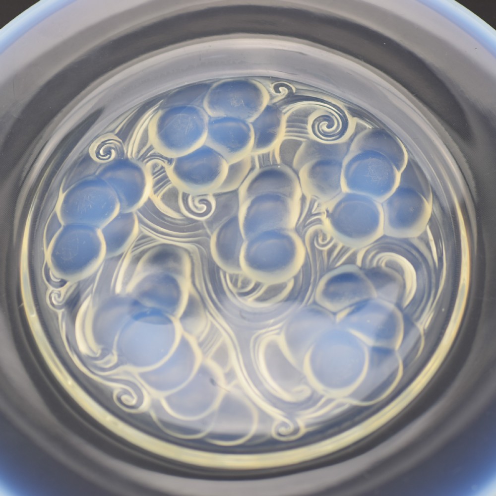 Rene Lalique Marienthal opalescent plate C1927 View IV