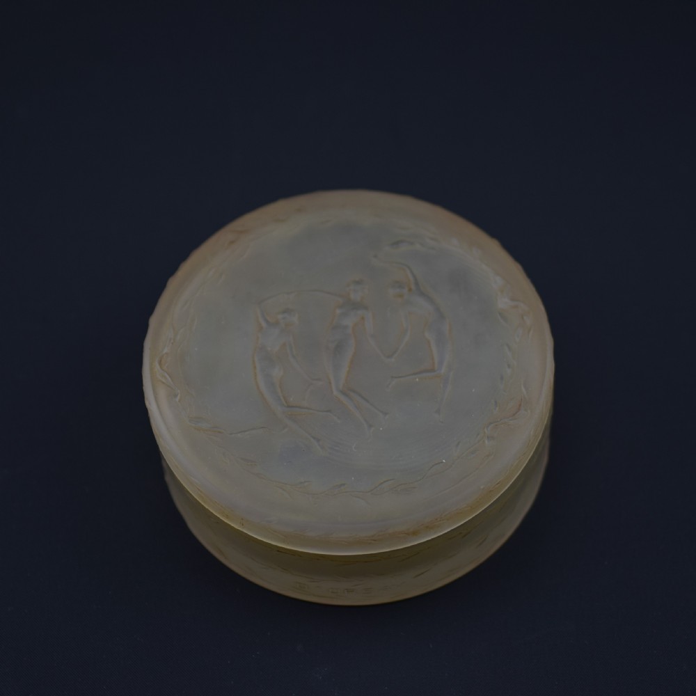 Rene Lalique sepia stained D'orsay Trois Figurines box C1912 View III