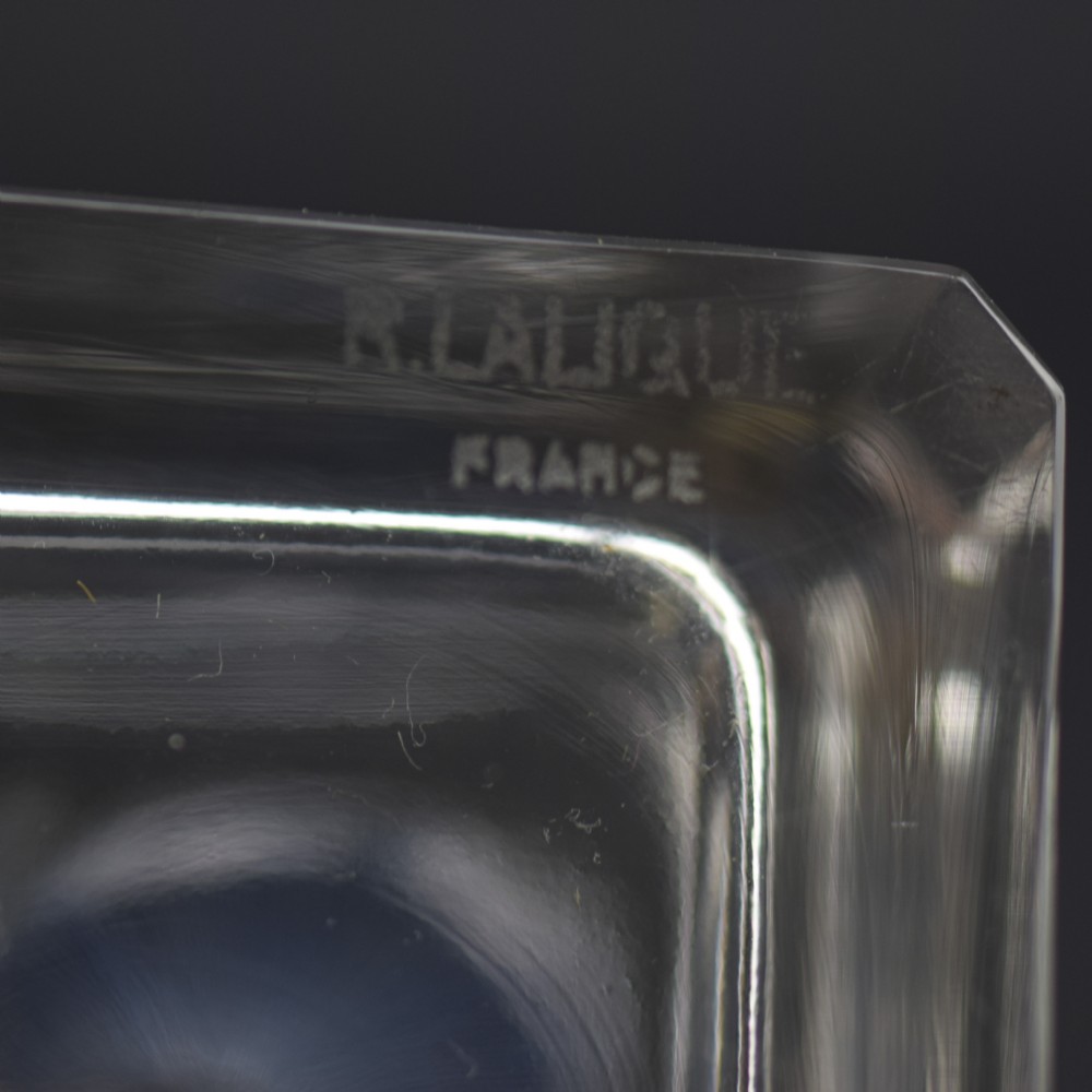 Rene Lalique Bluets box View VI