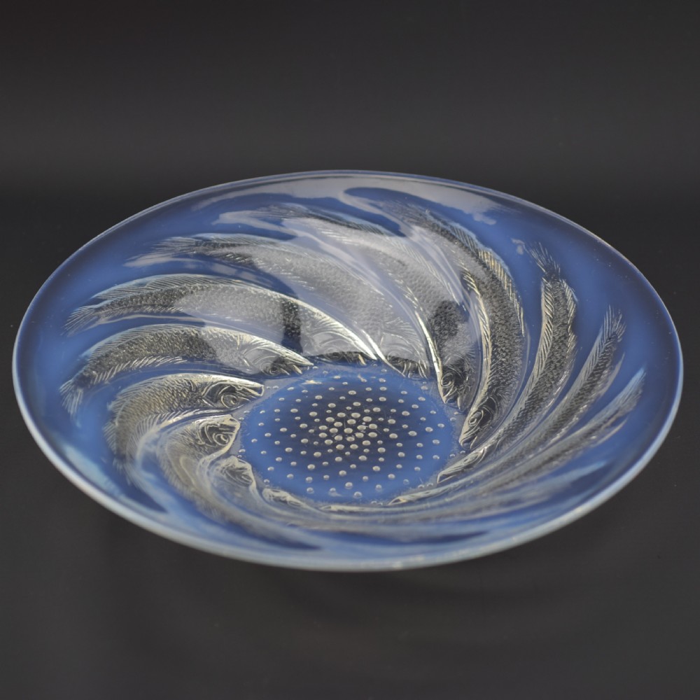 Rene Lalique Opalescent Poissons Coupe Ouverte No1