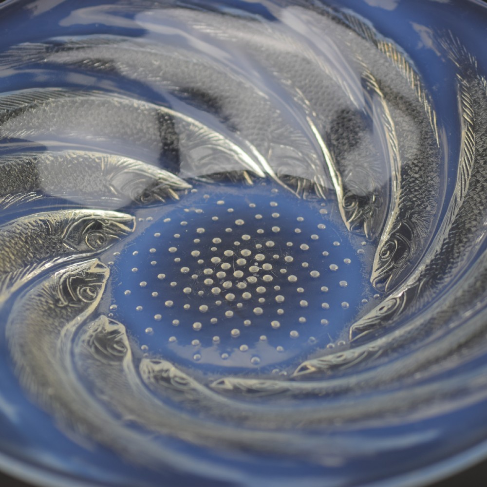 Rene Lalique Opalescent Poissons Coupe Ouverte No1 View V