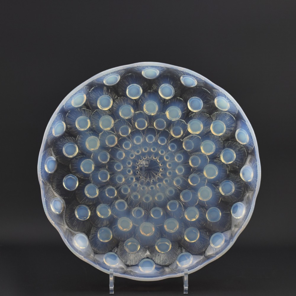 Rene Lalique opalescent Plume de Paon Coupe plate C1932 View II