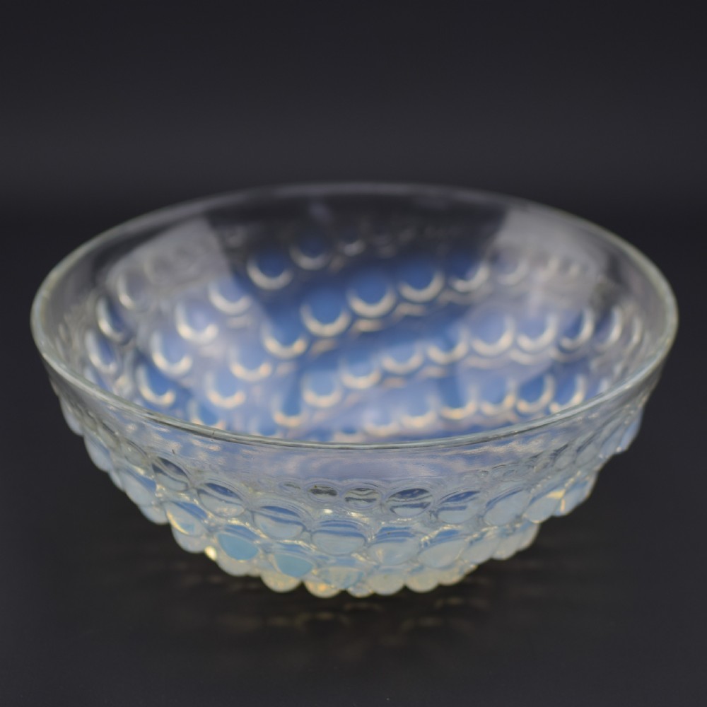 Rene Lalique opalescent Volutes bowl C1934 View III