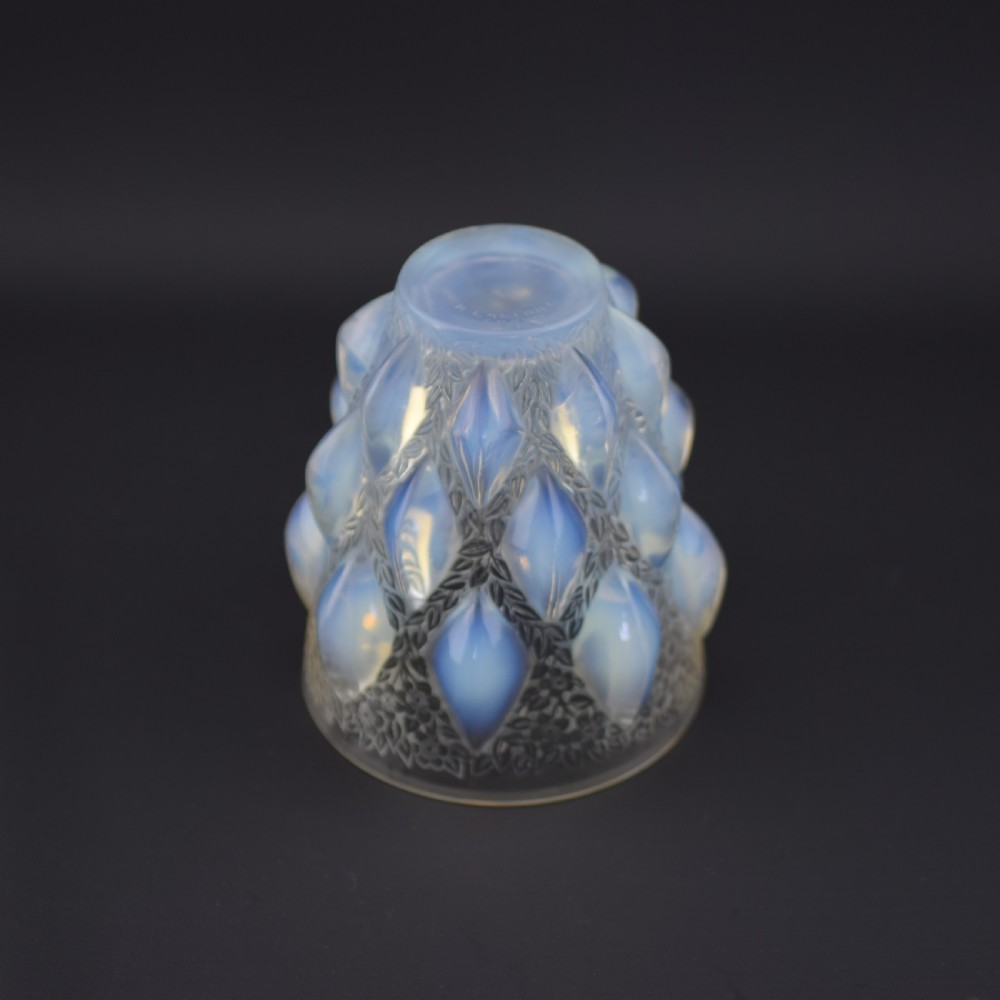 Rene Lalique opalescent Rampillon vase C1927 View III