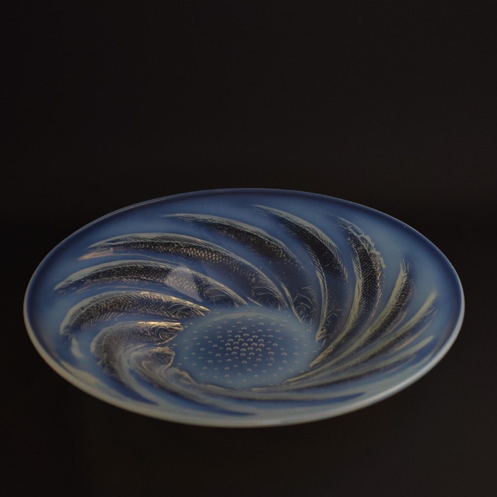Rene Lalique Poissons Coupe Ouverte No1 C931 View II