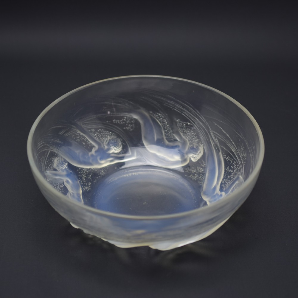 Rene Lalique opalescent Ondines glass bowl C1921