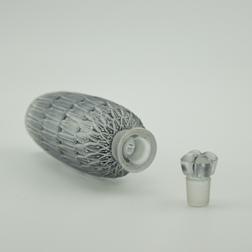 RENE LALIQUE PETITES FEUILLES PERFUME BOTTLE C1910 View VI