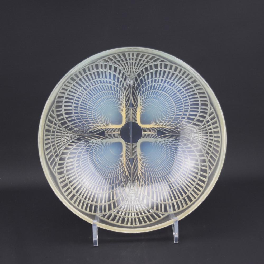 RENE LALIQUE OPALESCENT COQUILLES NO1 BOWL C1924