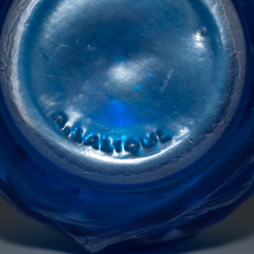 Rene Lalique electric blue Ronces Vase C1921 View V