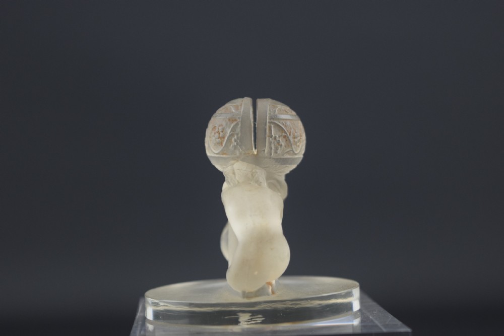 Rene Lalique Deux figurines menu holder C1924 View II